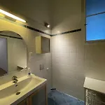 Appartement Geraeumige Altbauwohnung Im Zentrum *