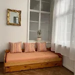 Appartement Geraeumige Altbauwohnung Im Zentrum Graz