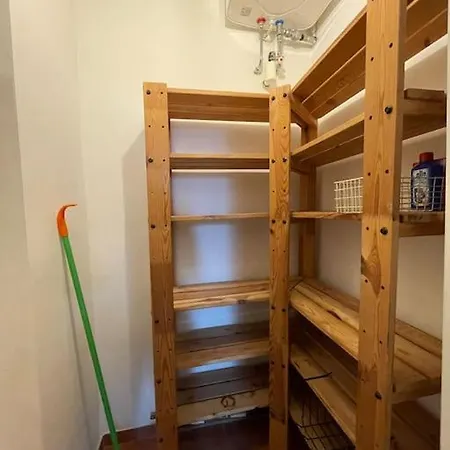 Geraeumige Altbauwohnung Im Zentrum Апартаменти *