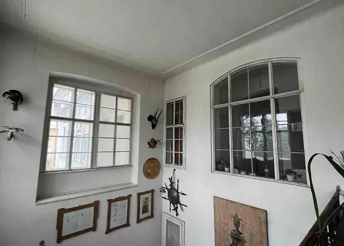 Geraeumige Altbauwohnung Im Zentrum 아파트 그라츠